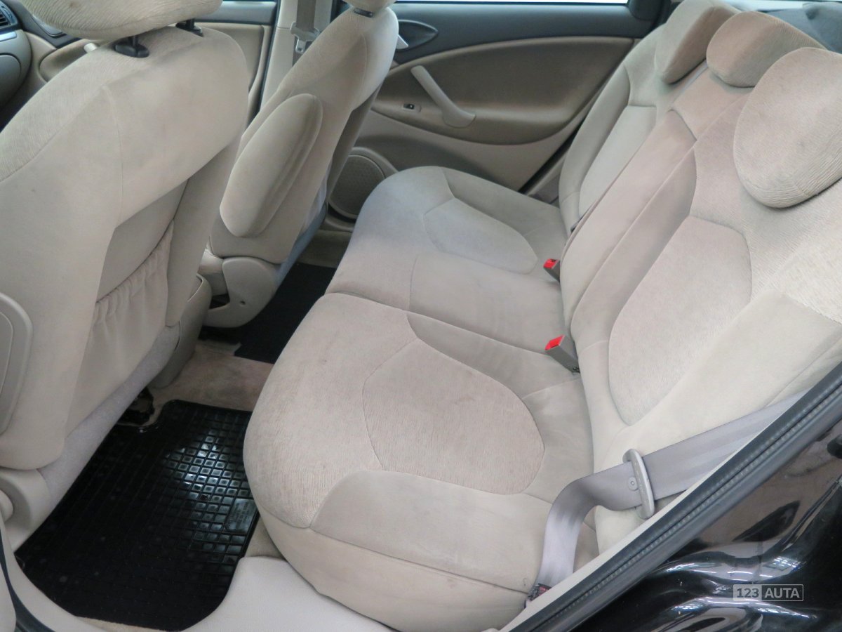 Citroën C5, 2005 - pohled č. 15