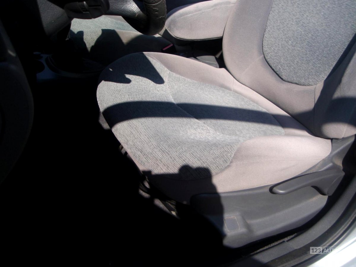 Citroën C5, 2005 - pohled č. 20