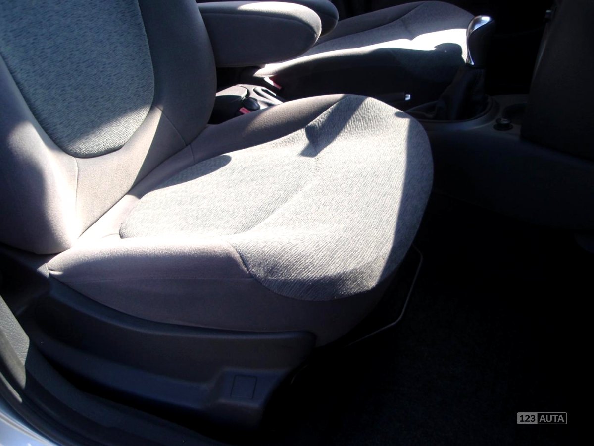 Citroën C5, 2005 - pohled č. 22