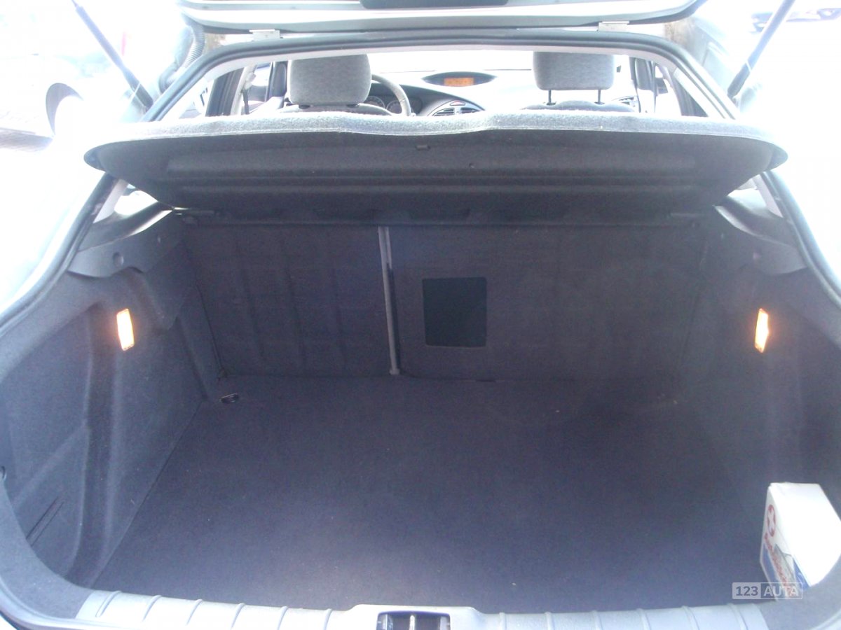 Citroën C5, 2005 - pohled č. 28