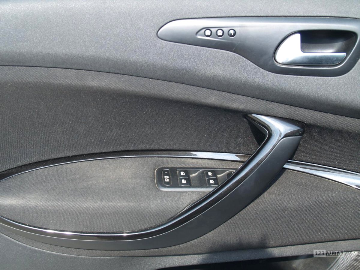 Citroën C5, 2010 - pohled č. 10