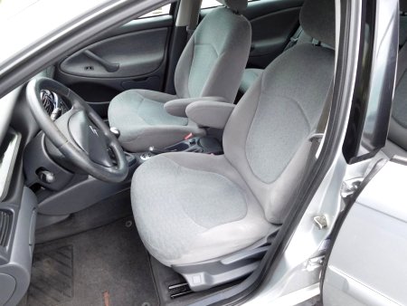 Citroën C5, 2003 - pohled č. 12