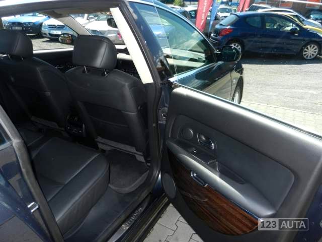 Citroën C6, 2006 - pohled č. 14