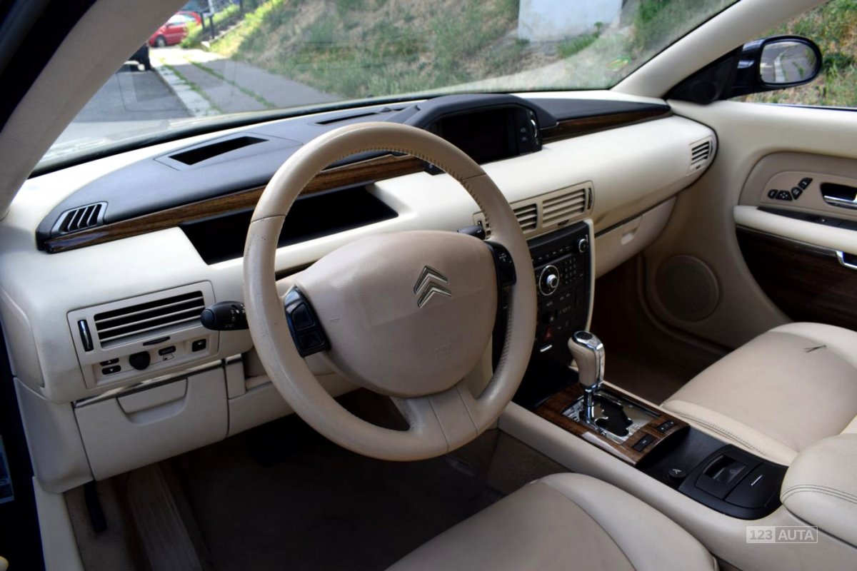 Citroën C6, 2008 - pohled č. 12