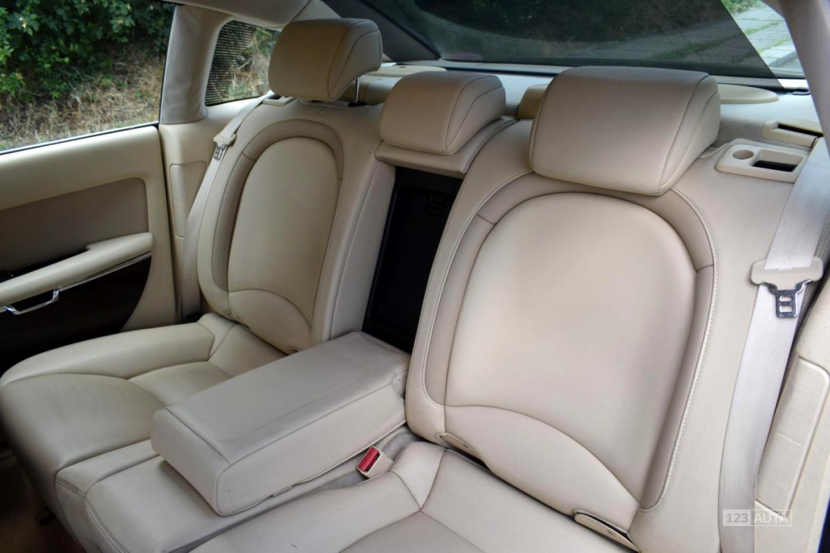 Citroën C6, 2008 - pohled č. 17