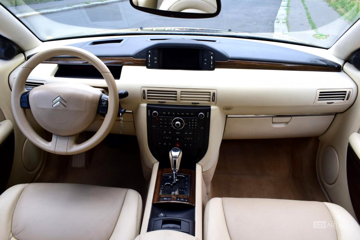 Citroën C6, 2008 - pohled č. 20