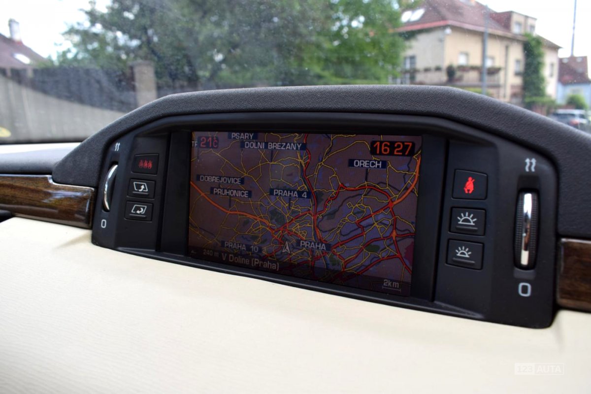 Citroën C6, 2008 - pohled č. 25