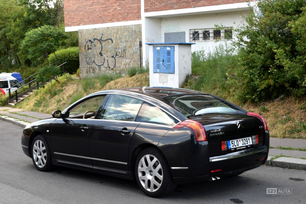 Citroën C6, 2008 - pohled č. 3