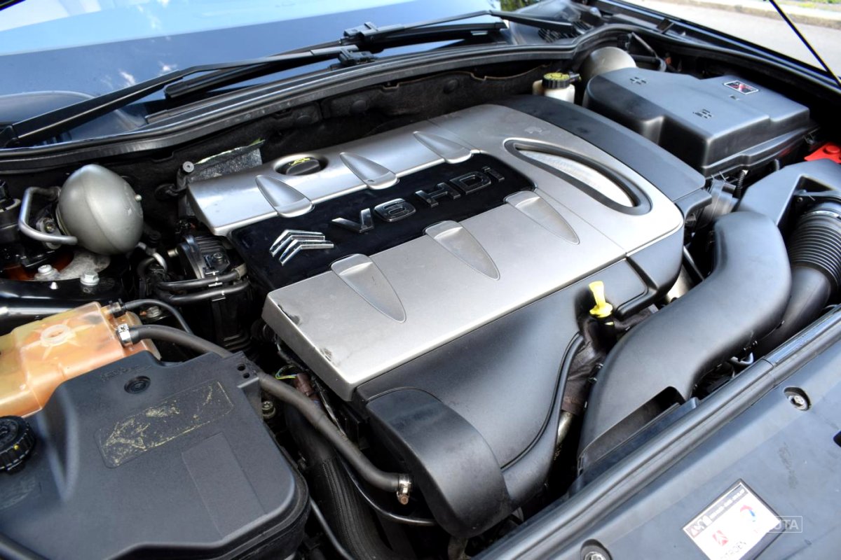 Citroën C6, 2008 - pohled č. 9