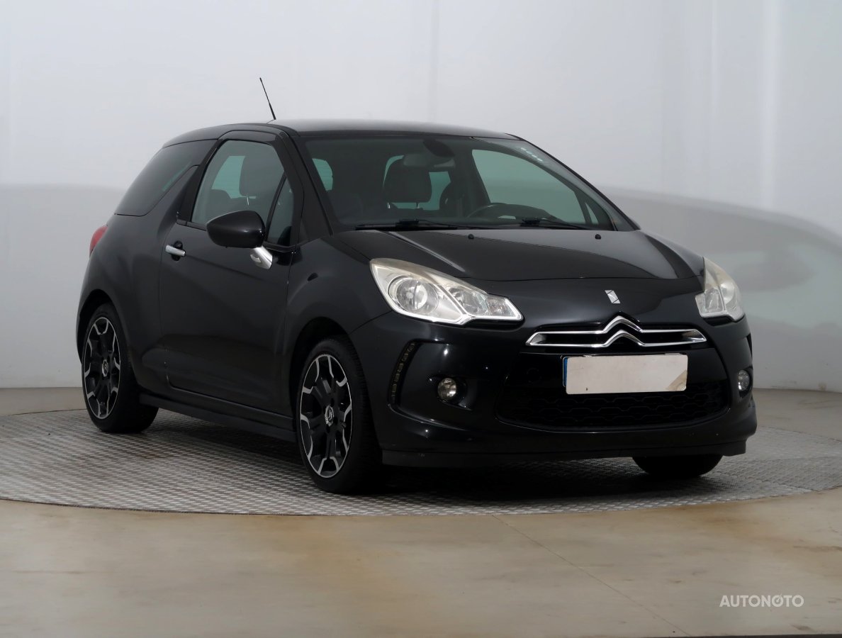 Citroën DS3, 2011 - celkový pohled