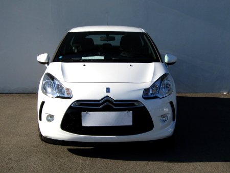 Citroën DS3, 2013 - pohled č. 2