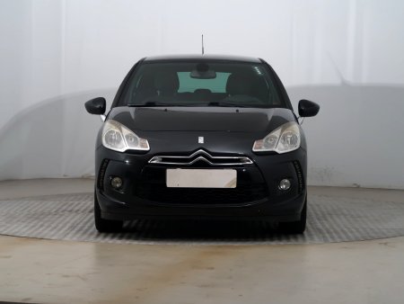Citroën DS3, 2011 - pohled č. 2
