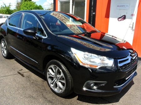 Citroën DS4, 2011 - pohled č. 3