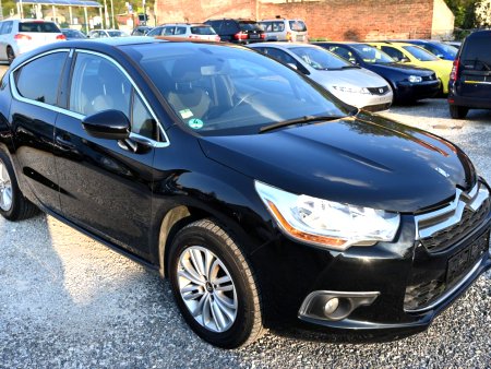 Citroën DS4, 2012 - pohled č. 3