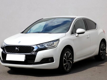 Citroën DS4, 2016 - pohled č. 3