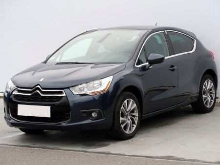 Citroën DS4, 2012 - pohled č. 3