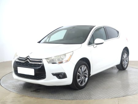 Citroën DS4, 2012 - pohled č. 3