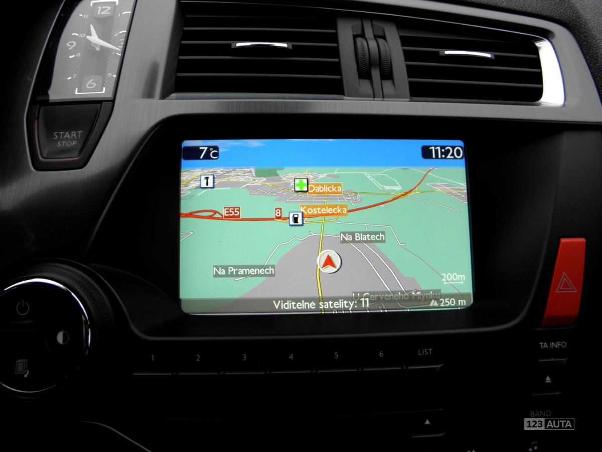 Citroën DS5, 2014 - pohled č. 9