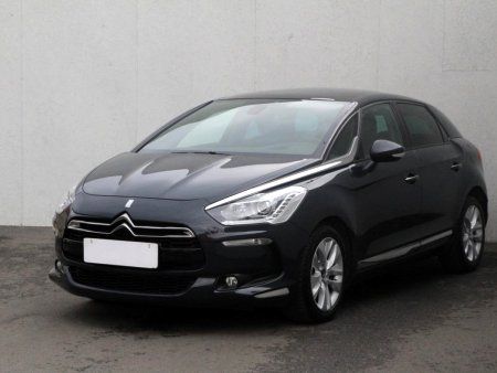 Citroën DS5, 2013 - pohled č. 3