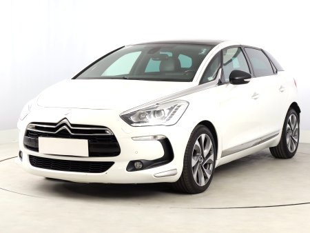 Citroën DS5, 2015 - pohled č. 3