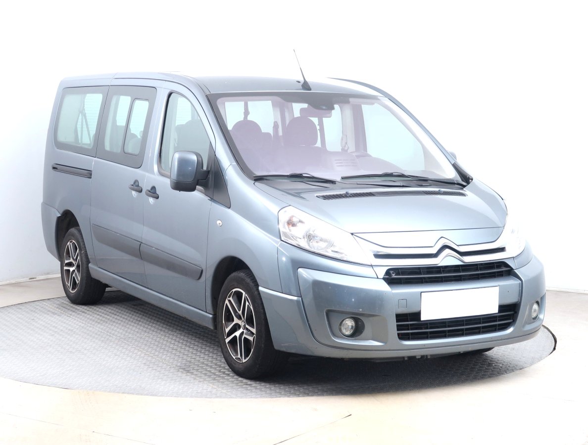 Citroën Jumpy, 2015 - celkový pohled