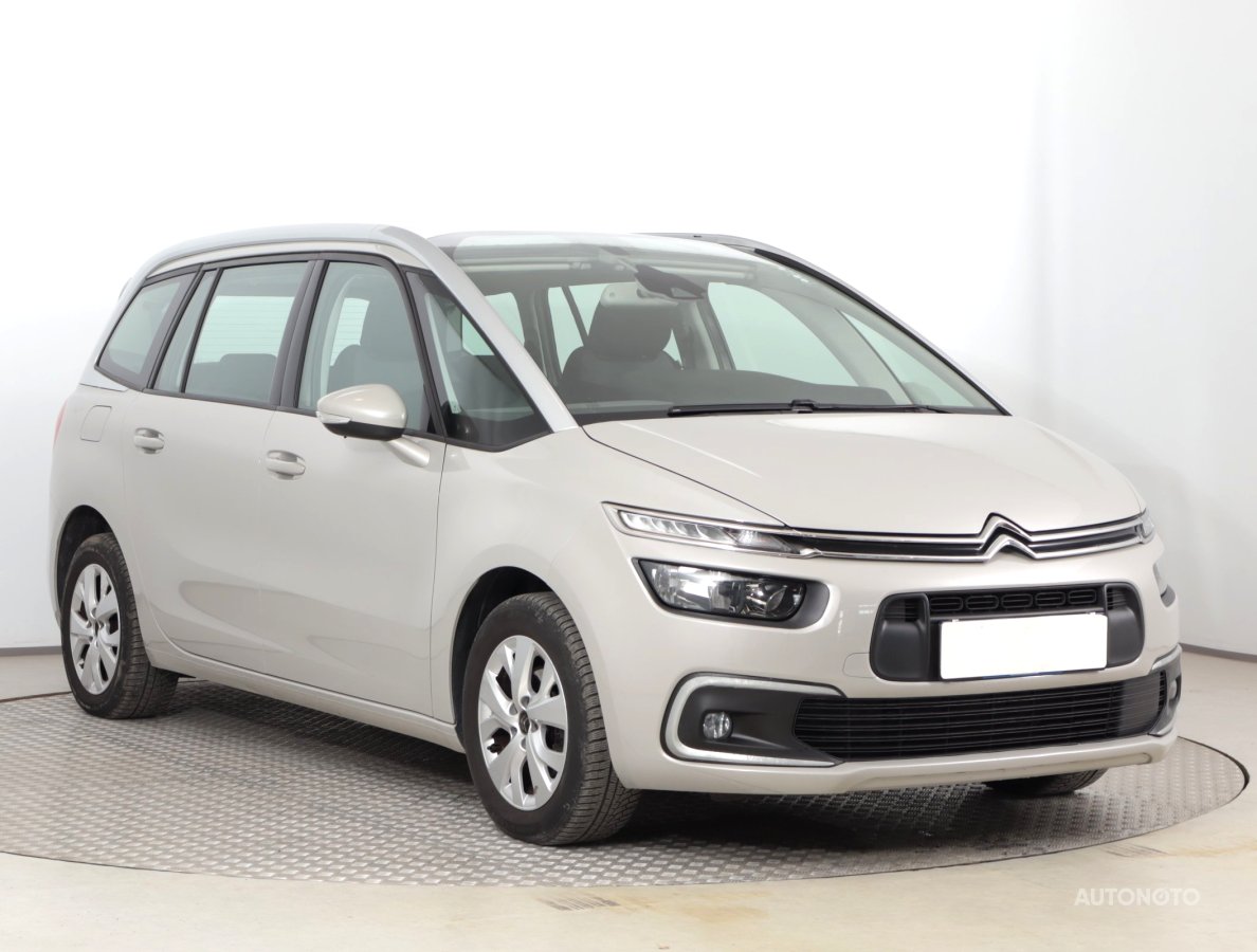 Citroën Ostatní, 2019 - celkový pohled