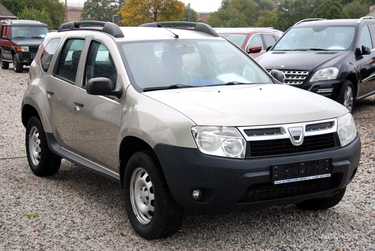 Dacia Duster, 2010 - pohled č. 2
