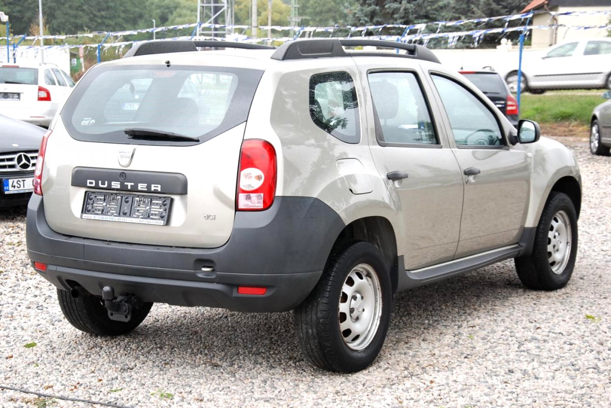 Dacia Duster, 2010 - pohled č. 3