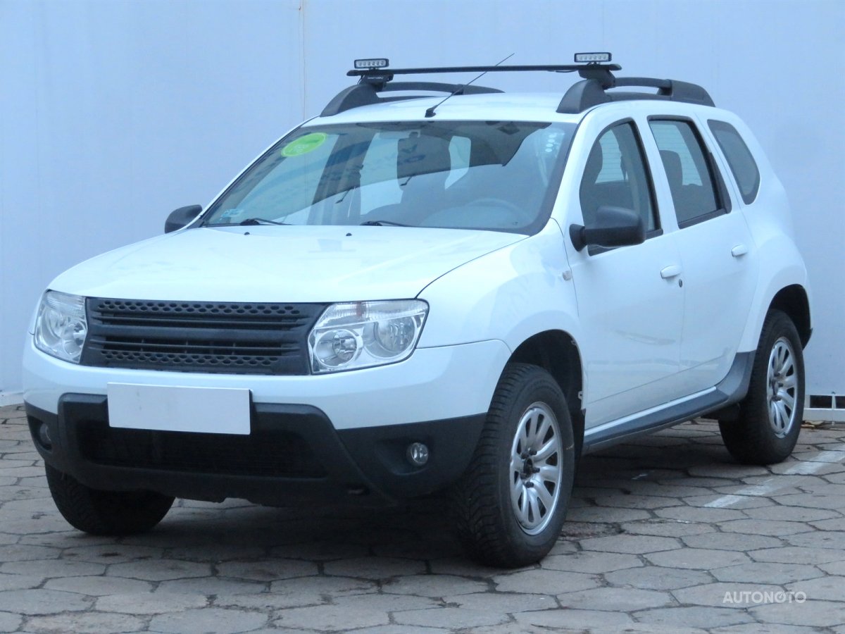Dacia Duster, 2012 - pohled č. 3