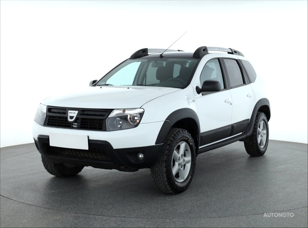 Dacia Duster, 2012 - pohled č. 3