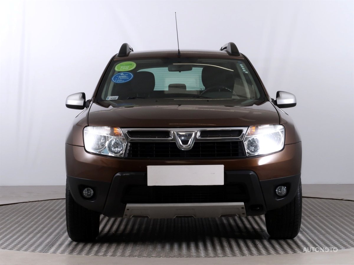 Dacia Duster, 2012 - pohled č. 2