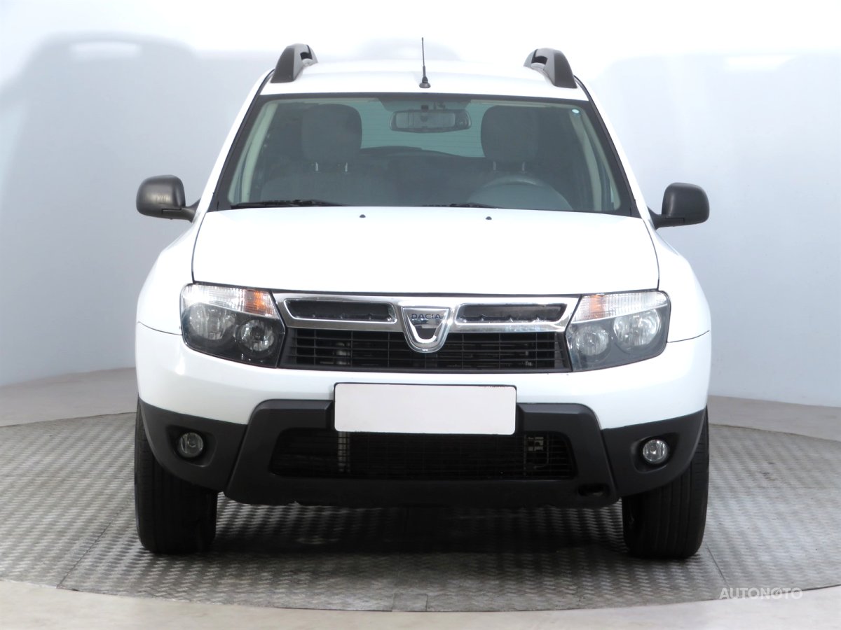 Dacia Duster, 2012 - pohled č. 2