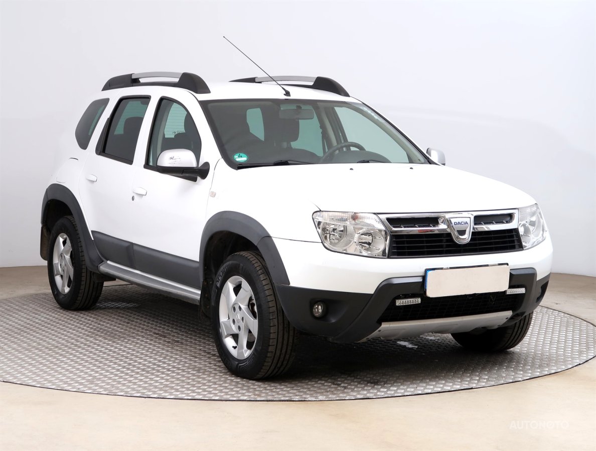 Dacia Duster, 2012 - celkový pohled