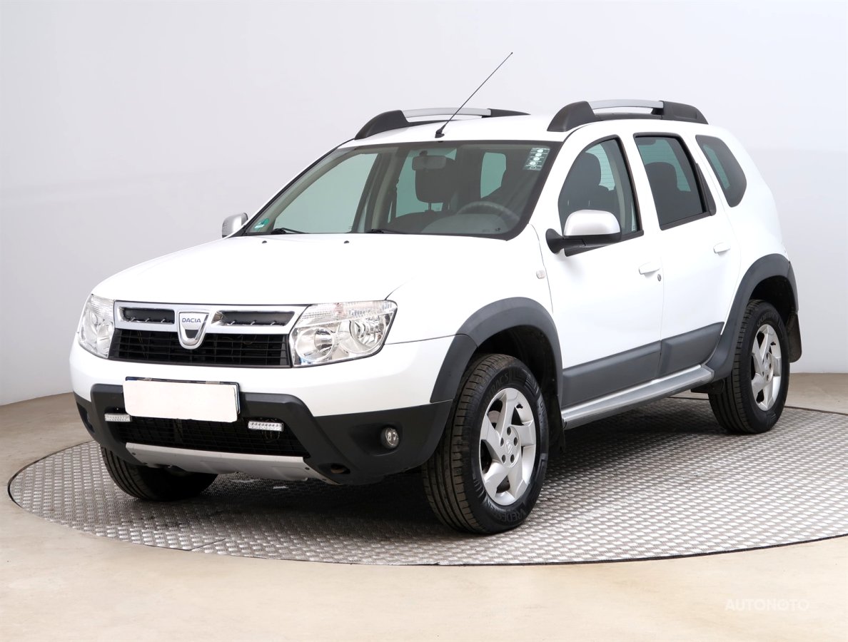 Dacia Duster, 2012 - pohled č. 3