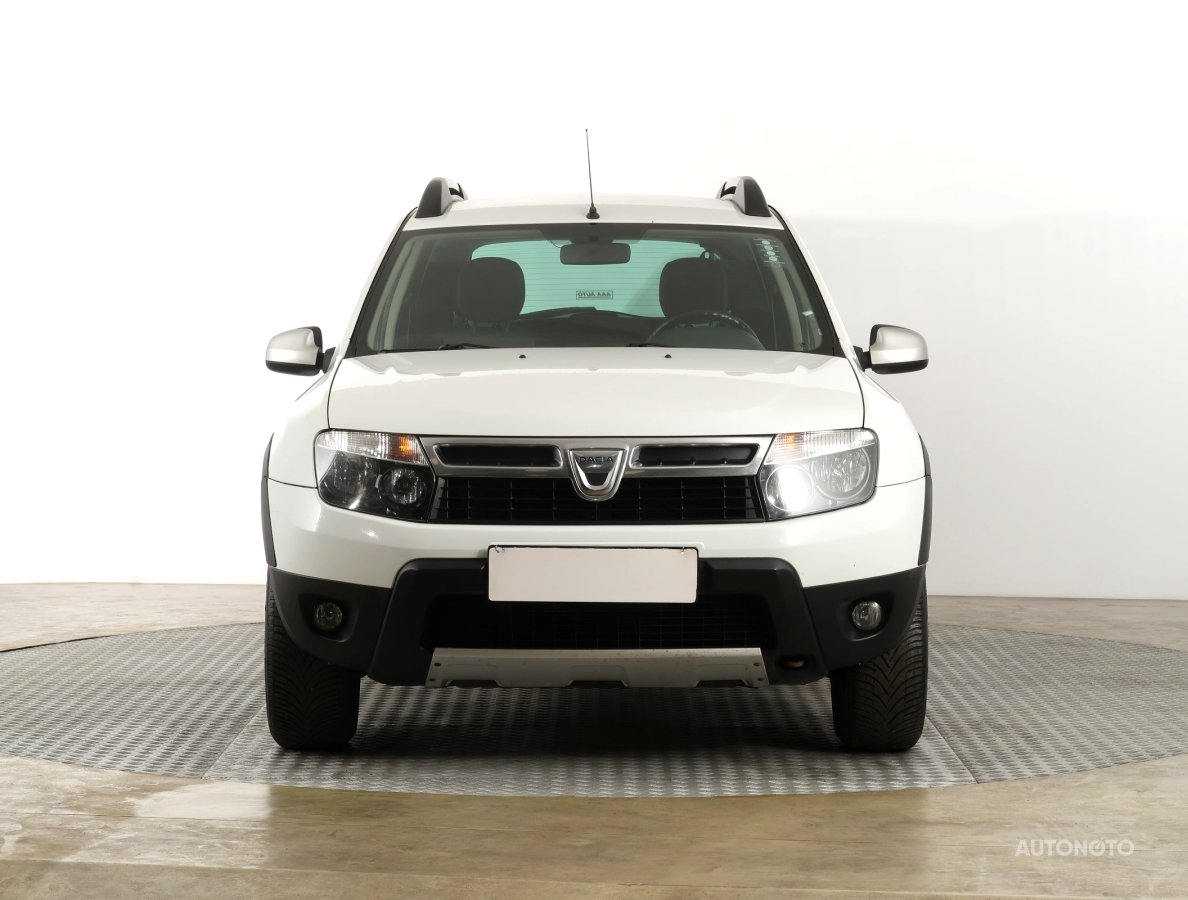 Dacia Duster, 2012 - pohled č. 2