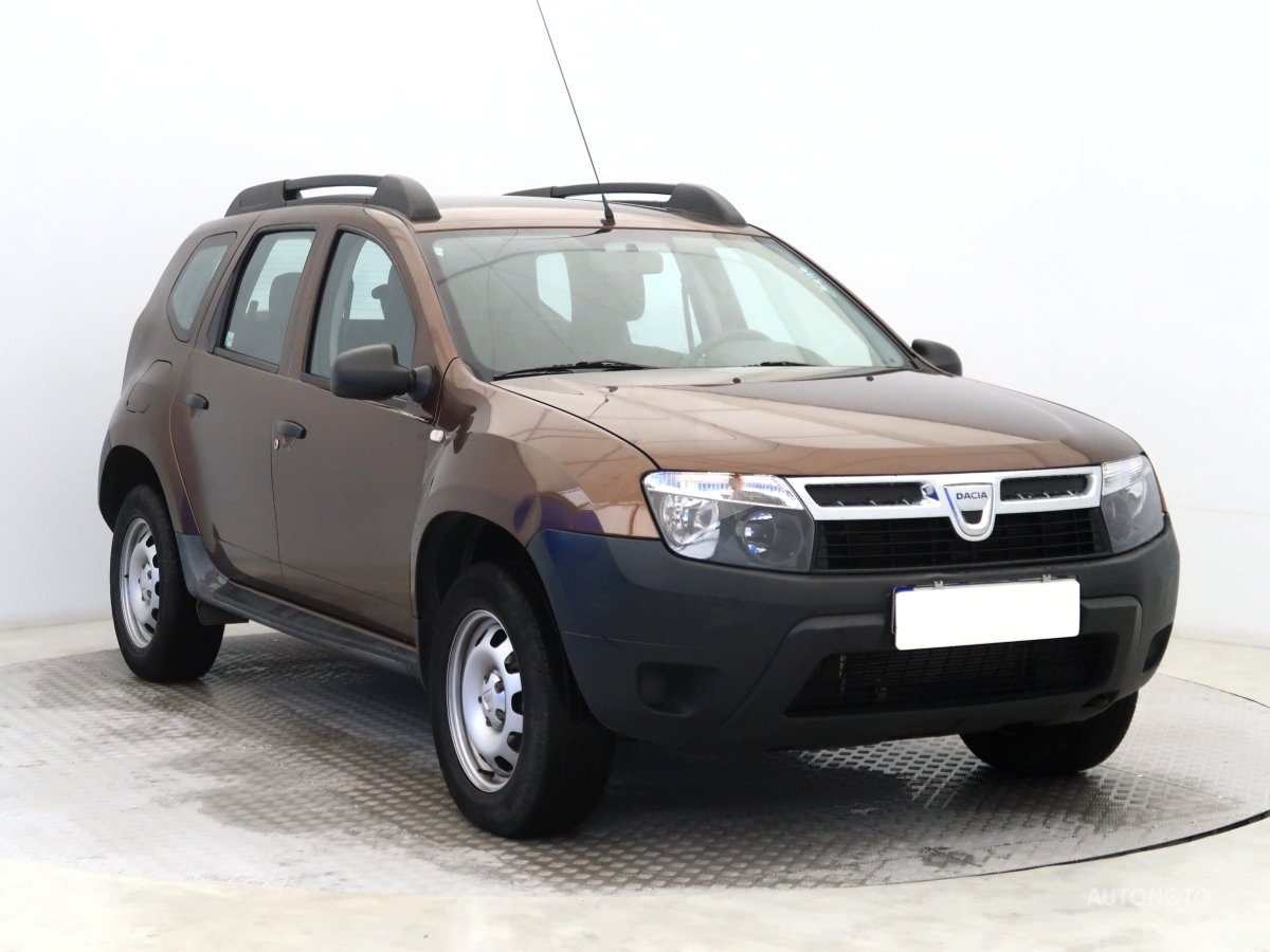 Dacia Duster, 2012 - celkový pohled