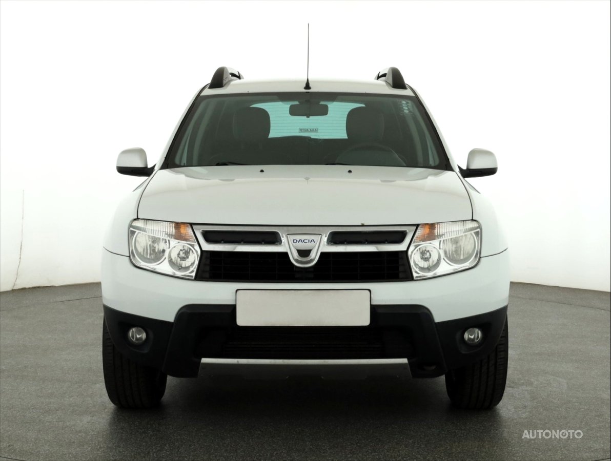 Dacia Duster, 2011 - pohled č. 2