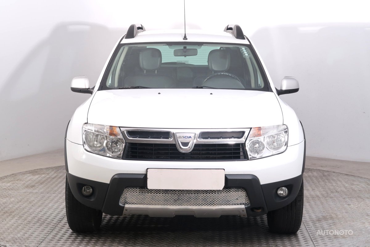 Dacia Duster, 2011 - pohled č. 2