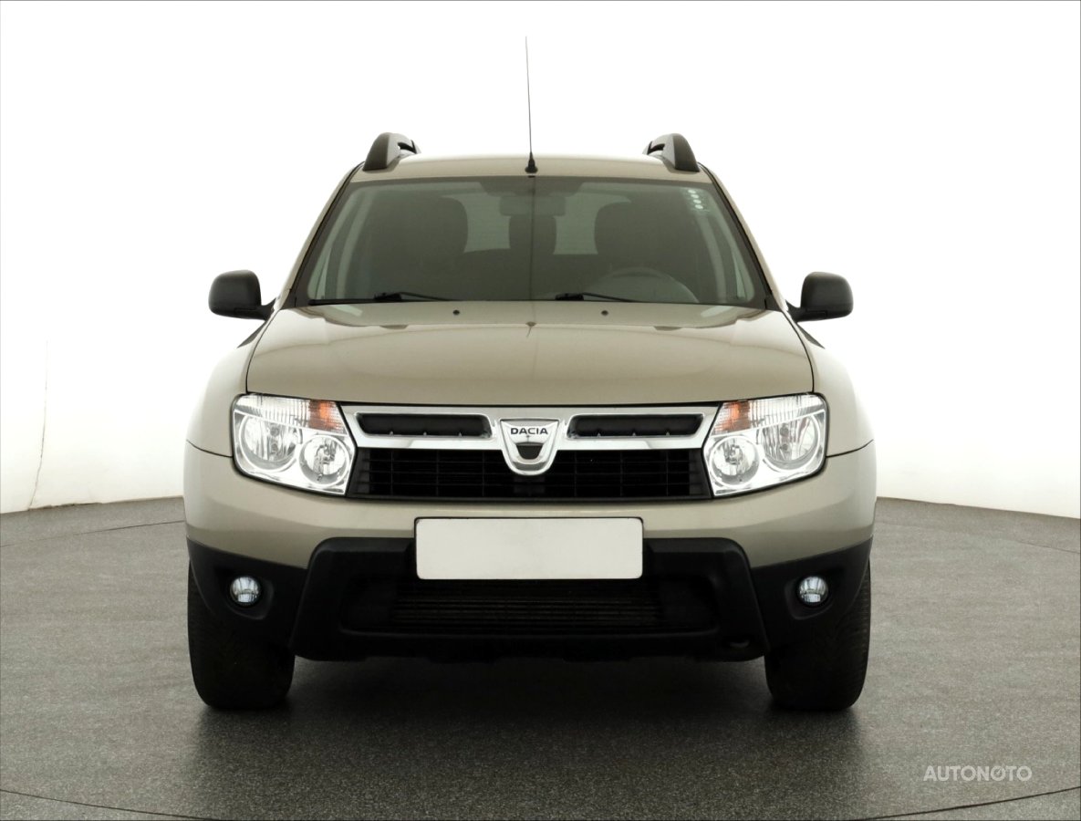 Dacia Duster, 2012 - pohled č. 2