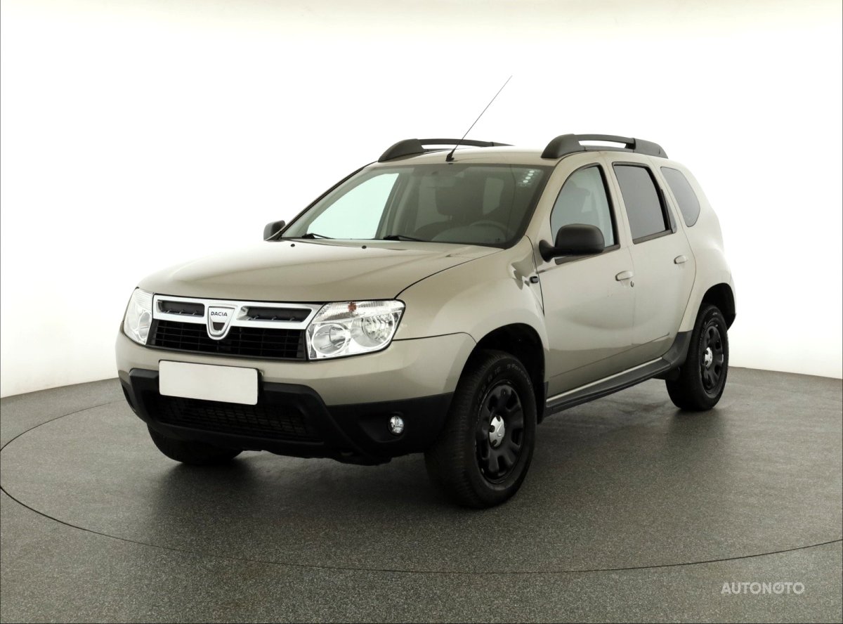 Dacia Duster, 2012 - pohled č. 3