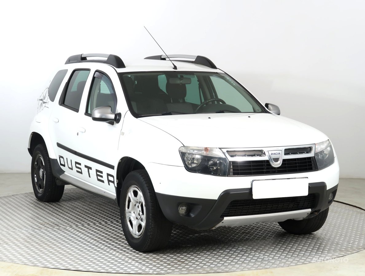 Dacia Duster, 2012 - celkový pohled
