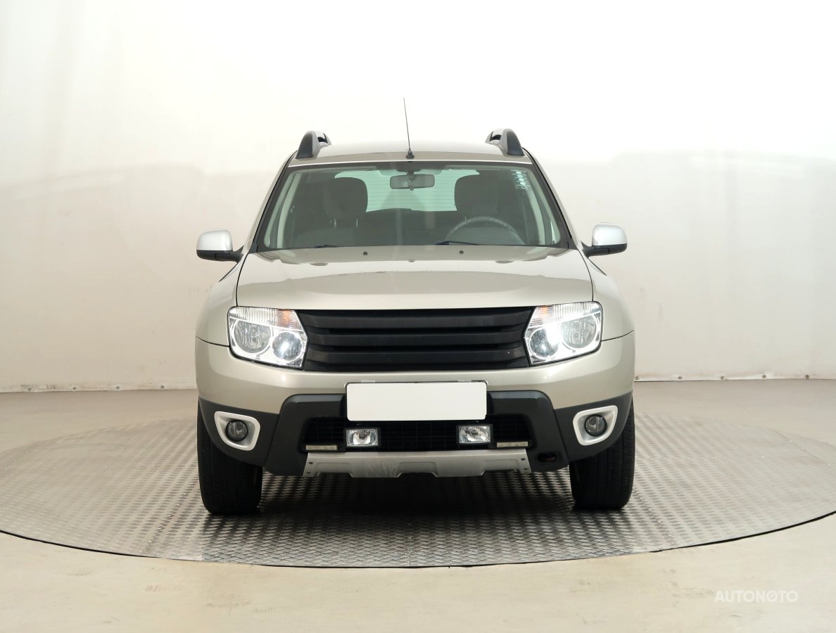 Dacia Duster, 2010 - pohled č. 2