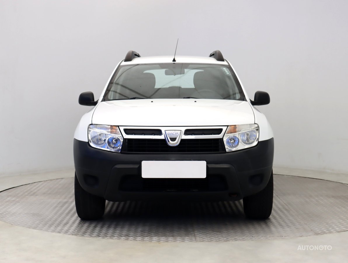 Dacia Duster, 2011 - pohled č. 2