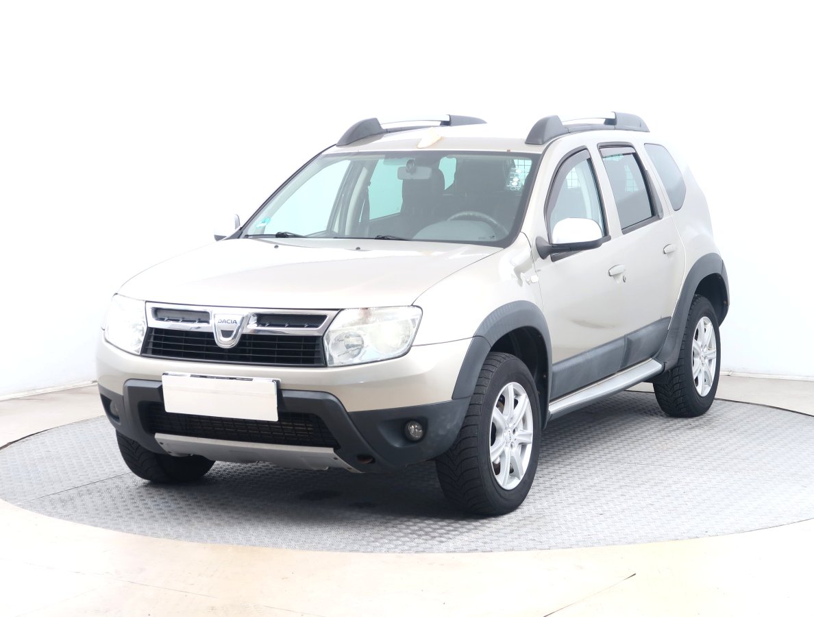 Dacia Duster, 2010 - pohled č. 3