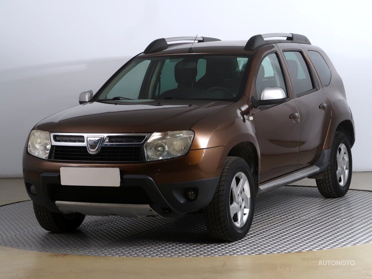Dacia Duster, 2011 - pohled č. 3