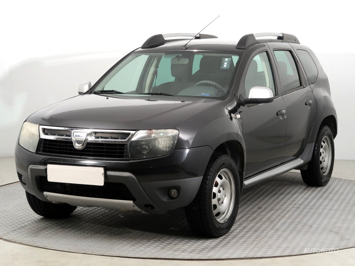 Dacia Duster, 2011 - pohled č. 3