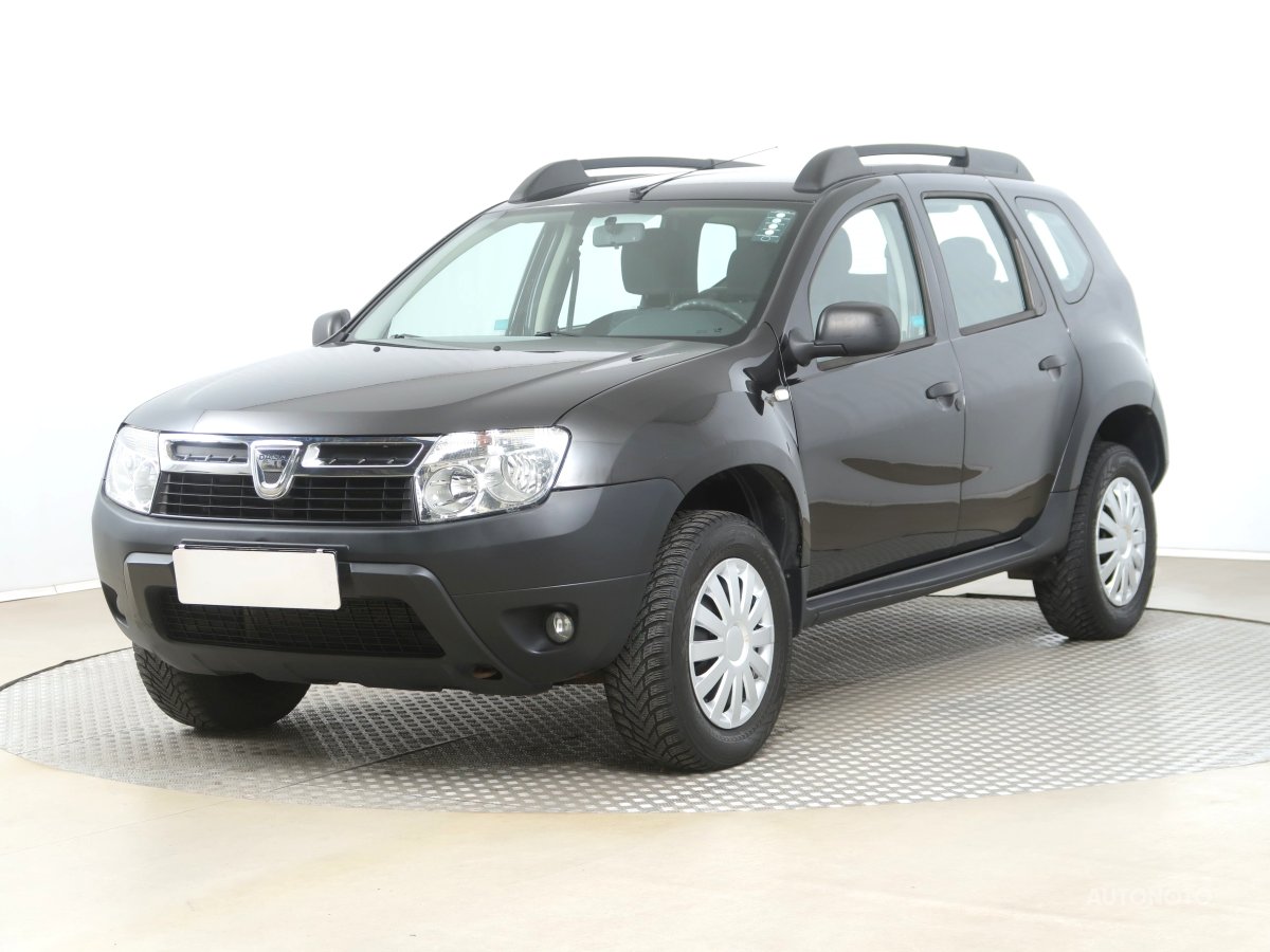 Dacia Duster, 2012 - pohled č. 3