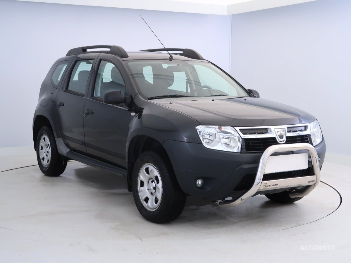 Dacia Duster, 2013 - celkový pohled