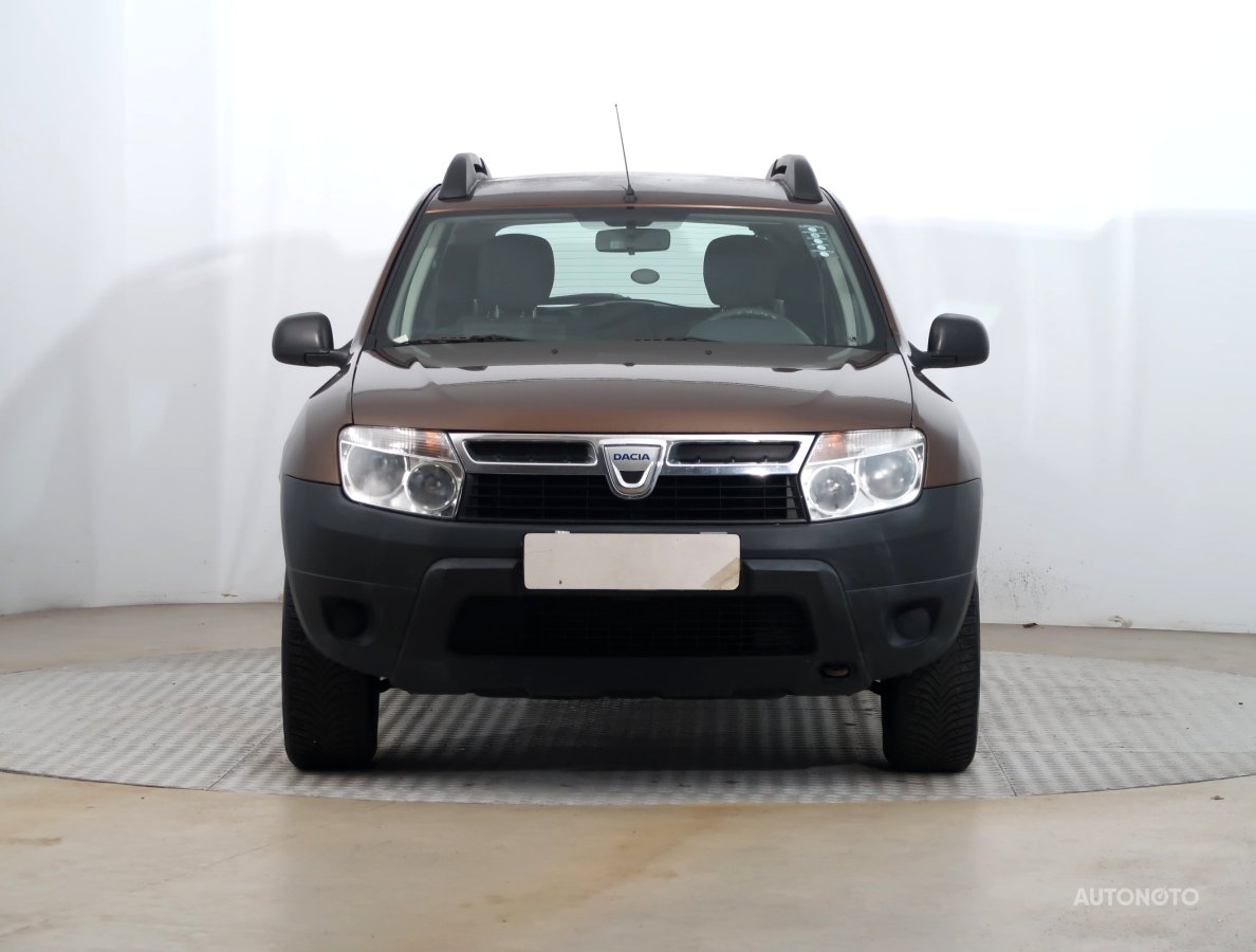 Dacia Duster, 2011 - pohled č. 2