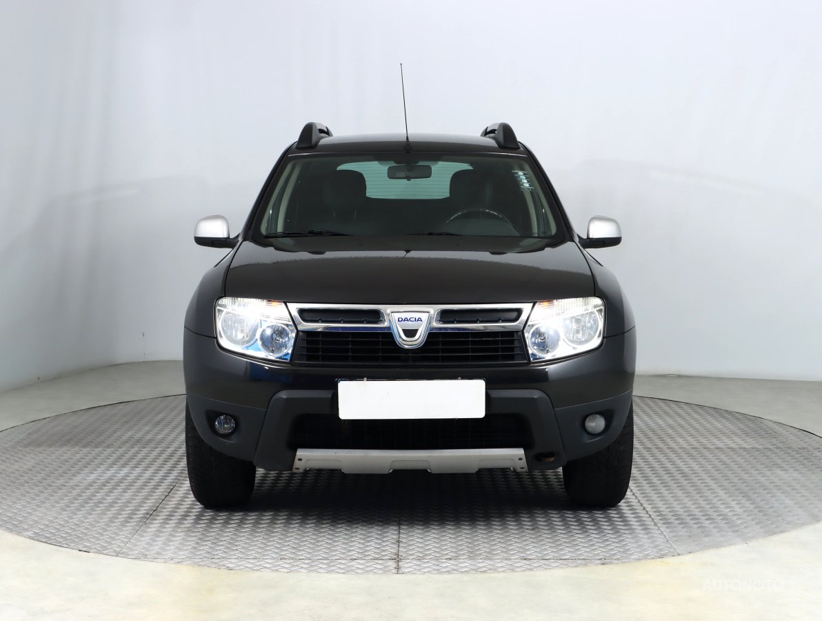 Dacia Duster, 2011 - pohled č. 2